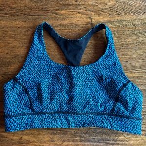 Blue print lululemon sports bra size 12